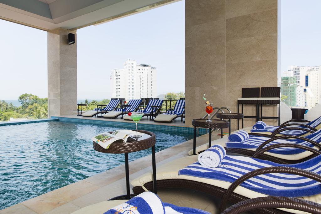 Dendro Gold Hotel Nha Trang Exterior foto