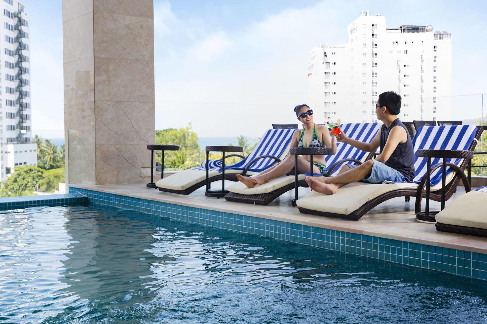 Dendro Gold Hotel Nha Trang Exterior foto